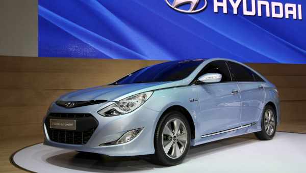 Hyundai Sonata Hybrid представили громадськості