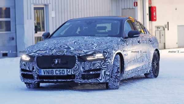 АРТЕКС познайомив з новим Jaguar XF