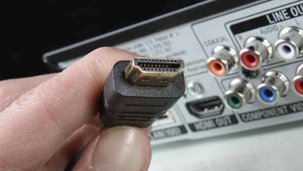 Як через hdmi підключити ноутбук до телевізора