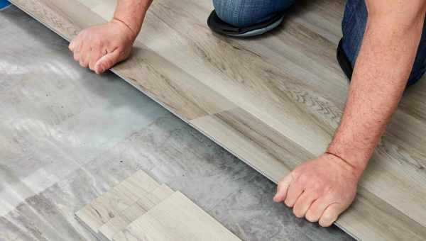 Вінілова плитка для підлоги: плюси і мінуси