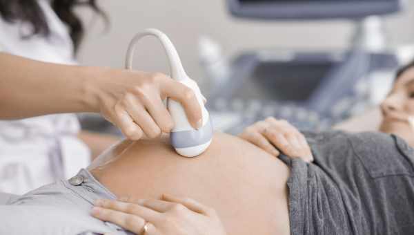 Необхідність проведення амніоцентезу при вагітності та показання до процедури