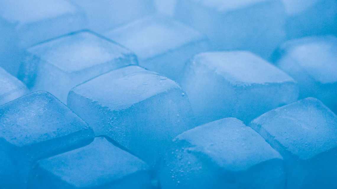 Рецепти приготування кубиків льоду для особи та особливості їх використання