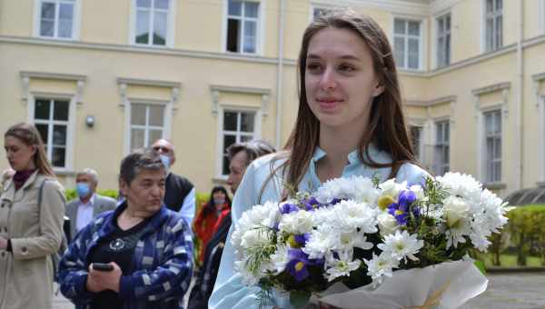 У дівчини в 16 років «обнулилася» пам'ять