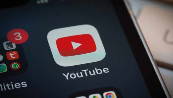 Google почала банити користувачів за блокування реклами в YouTube