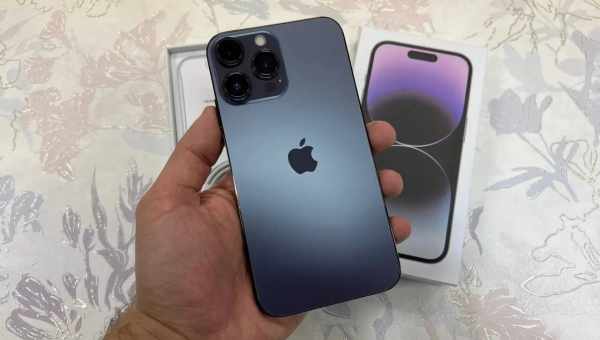 iPhone XR - перше враження