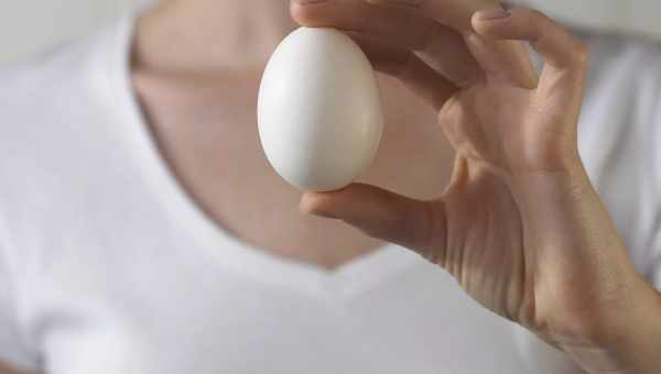 10 корисних масок з яєць