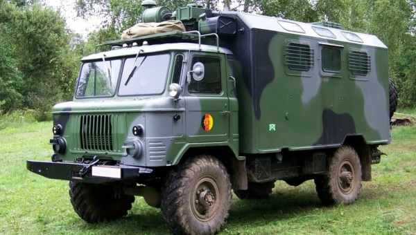 ГАЗ-66 від... Land Rover: загадковий трак 101