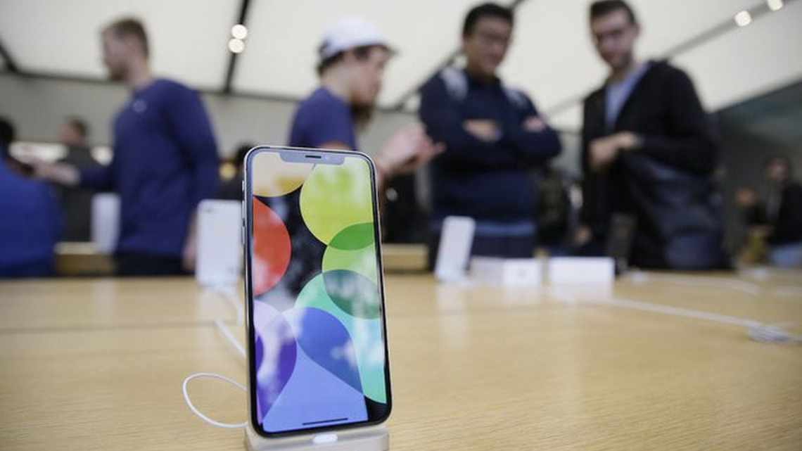 Стало відомо, куди Apple перенесе виробництво iPhone у 2019 році