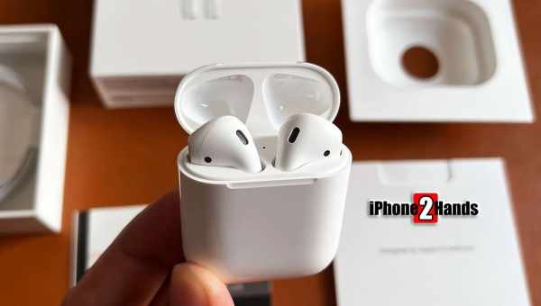 Я зрозумів, чому AirPods Max коштують так дорого. Але поки не готовий їх купувати