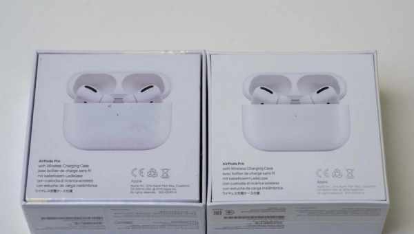 Як відрізнити оригінальні AirPods від підробки