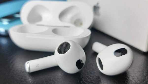 Чому Airpods - найкращі навушники для заняття спортом?