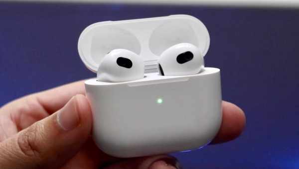 Як перевірити AirPods на оригінальність: повне керівництво