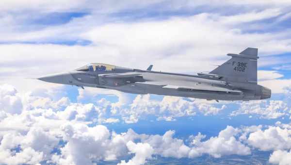 Винищувачі Gripen навчаться не стикатися з землею