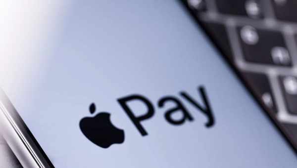 Apple придумала, як зробити Apple Pay крутішим на нових iPhone