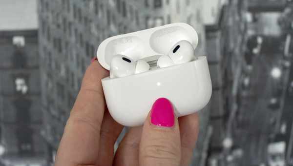 Як збільшити гучність AirPods? Поради власникам навушників Apple