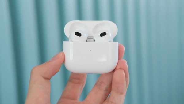 AirPods Pro з активним шумоподавленням за 260 доларів - вже в жовтні?