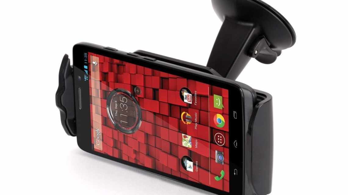 Огляд аксесуарів для Motorola Droid X2