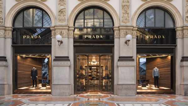 Prada – уособлення елегантності й ексцентричності, гламуру та стриманості